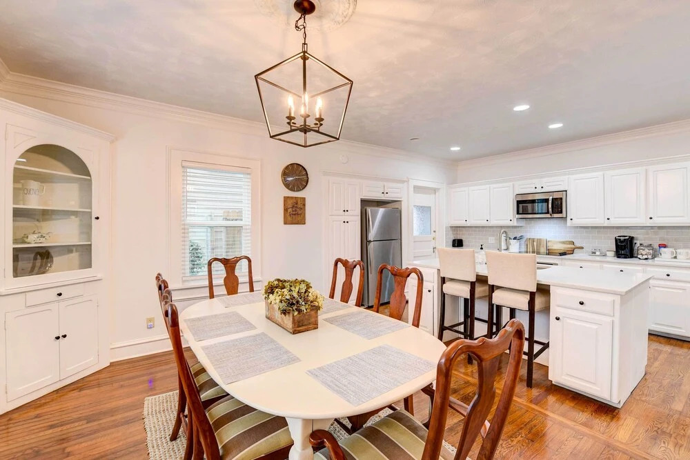 2 Mi to Dtwn: Waco Home w/ Shared Yard