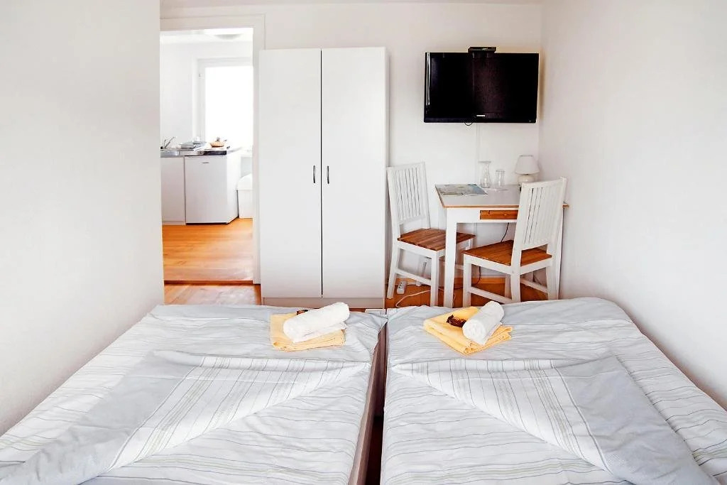Hostel Villa Viva