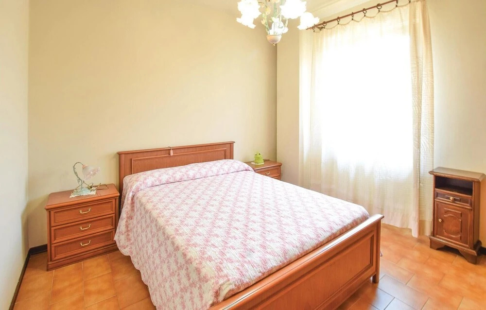 3 Bedroom Cozy Home In Camaiore