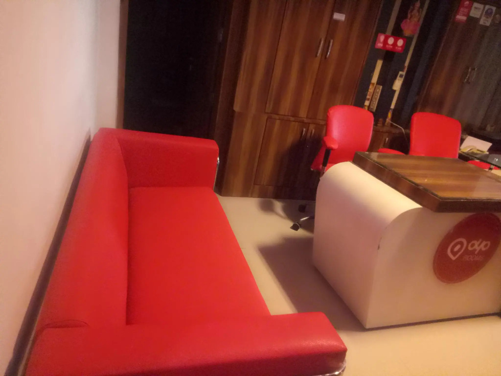 Hotel Paras