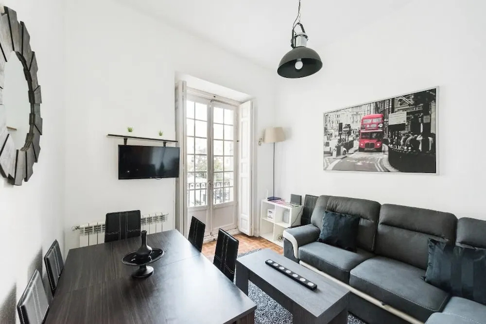M&F Infantas Apartamento