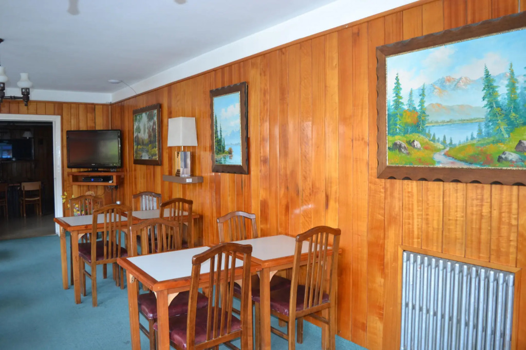 Hotel Crismalu