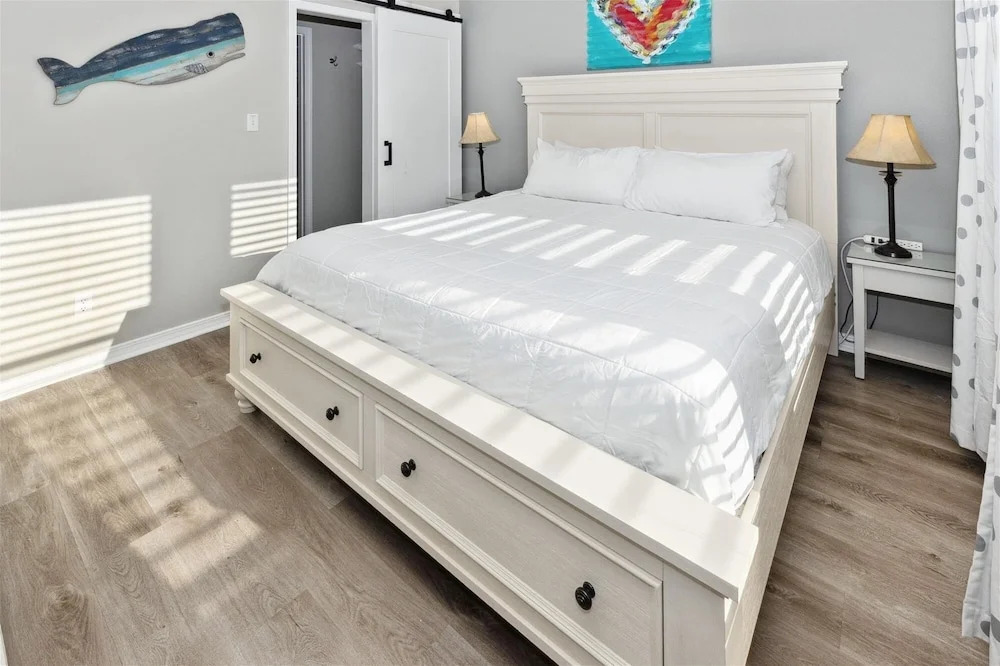 Sandpiper Cove 9124 1 Bedroom Condo by RedAwning
