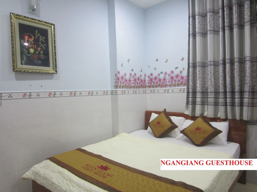 Ngan Giang Guesthouse