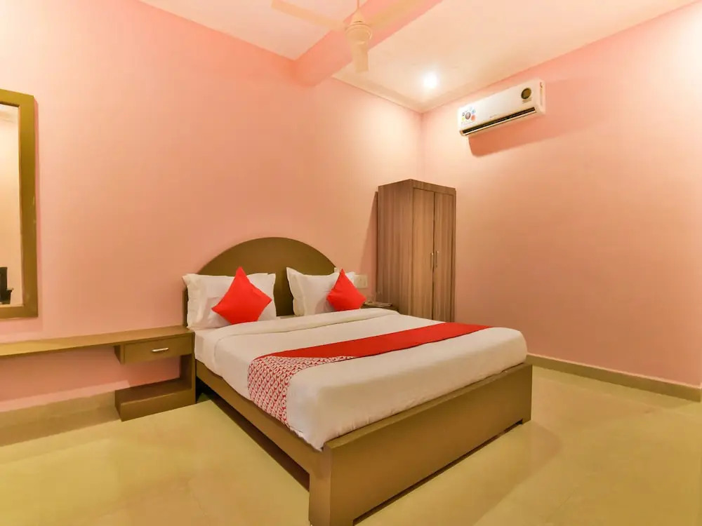 OYO 15836 Pleasure River Front Resort