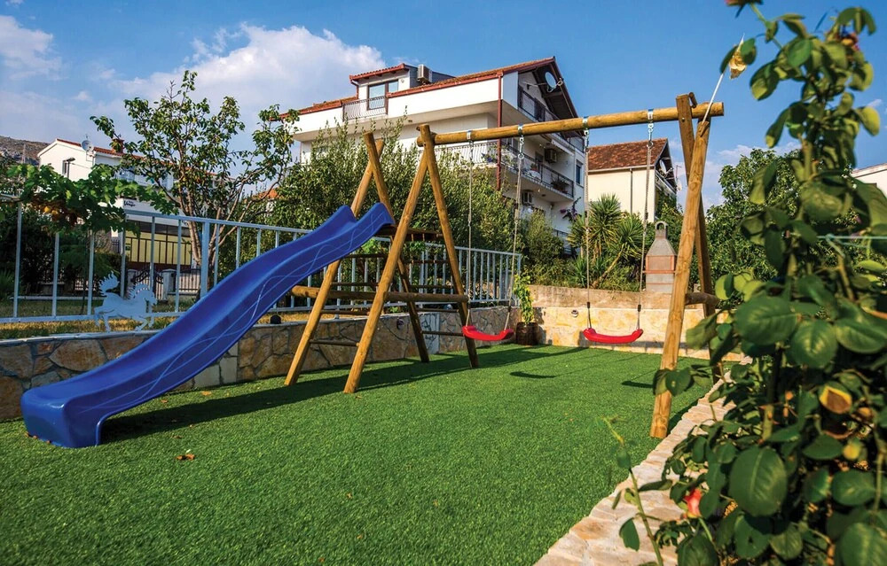 Nice Home in Trogir With Wifi and 3 Bedrooms