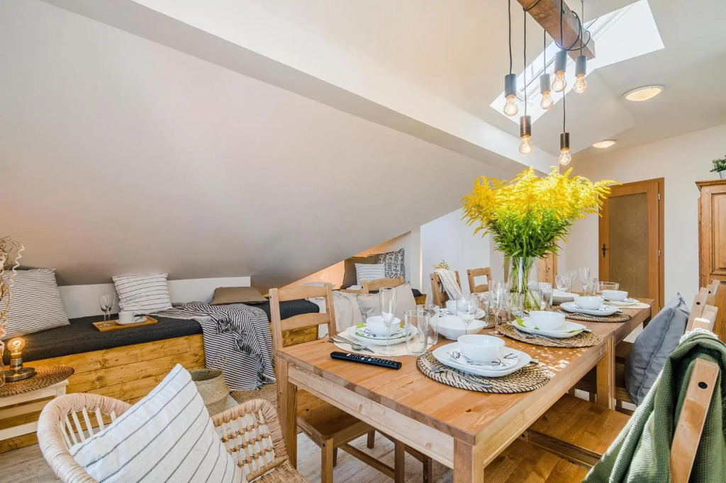 APTs in OLD TOWN PRAGUE by Michal&Friends