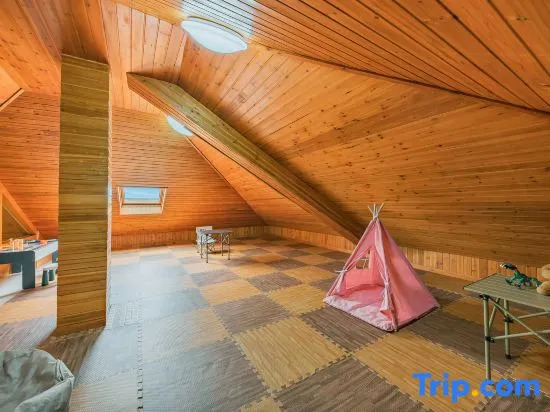 Manyue Homestay (Anji Tianyuan Jialebi Amusement Park)
