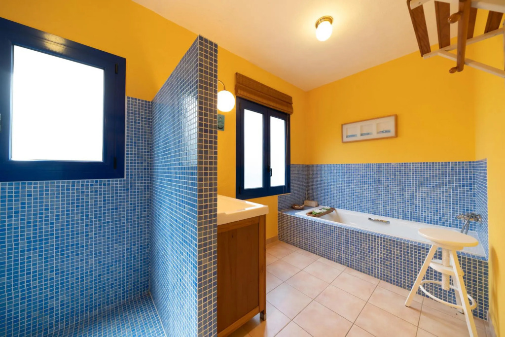Sol in L'Escala with 4 bedrooms and 3 bathrooms