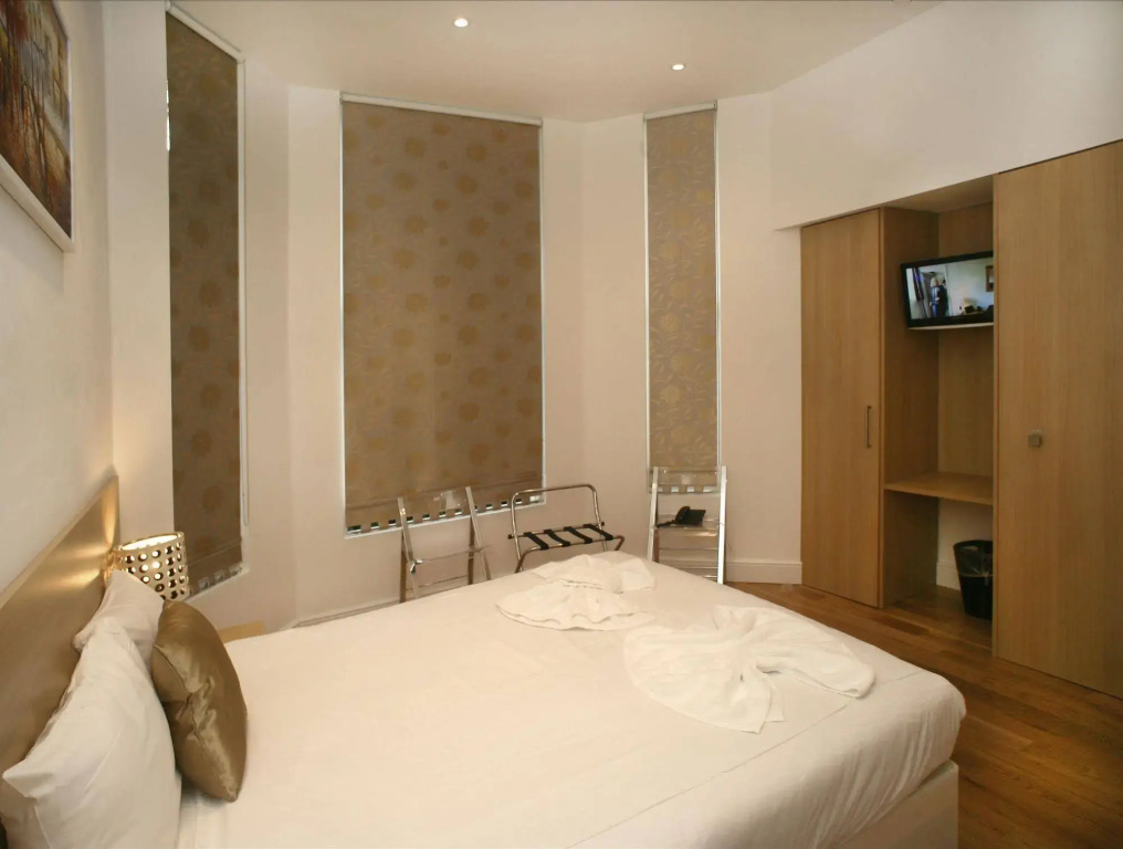 The Kensington Studios