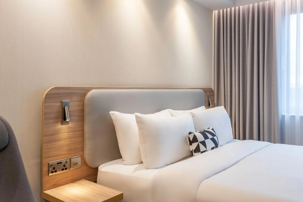 Holiday Inn Express Hotel Dublin Airport by IHG