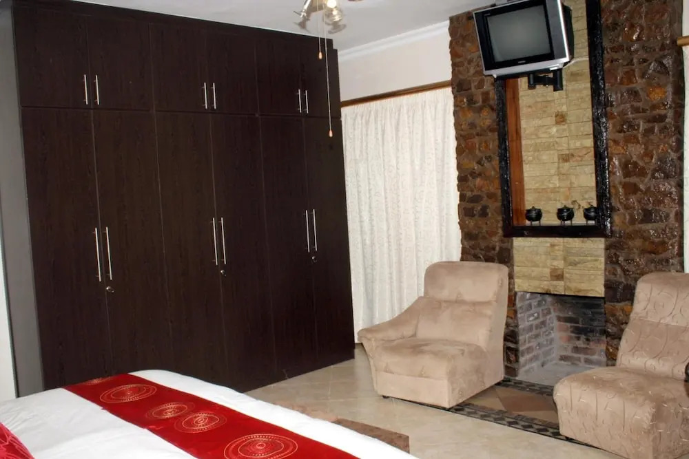 Lumleys Place Guesthouse