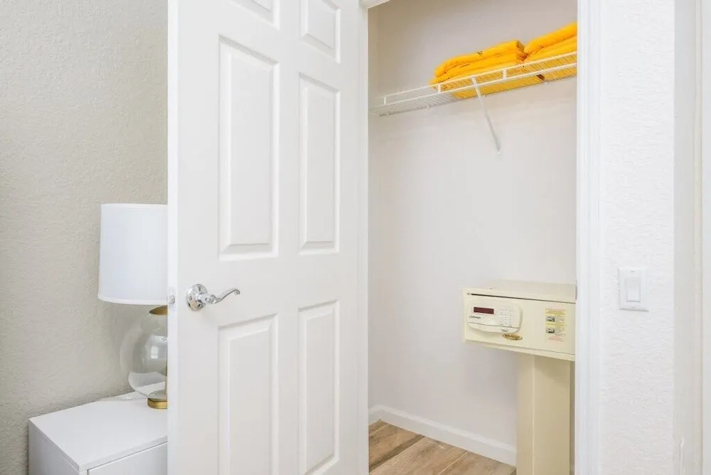 Beautiful Deluxe [cdc Compliant] 3008 3 Bedroom Condo