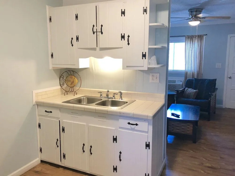 Atlantis Inn - Tybee Island