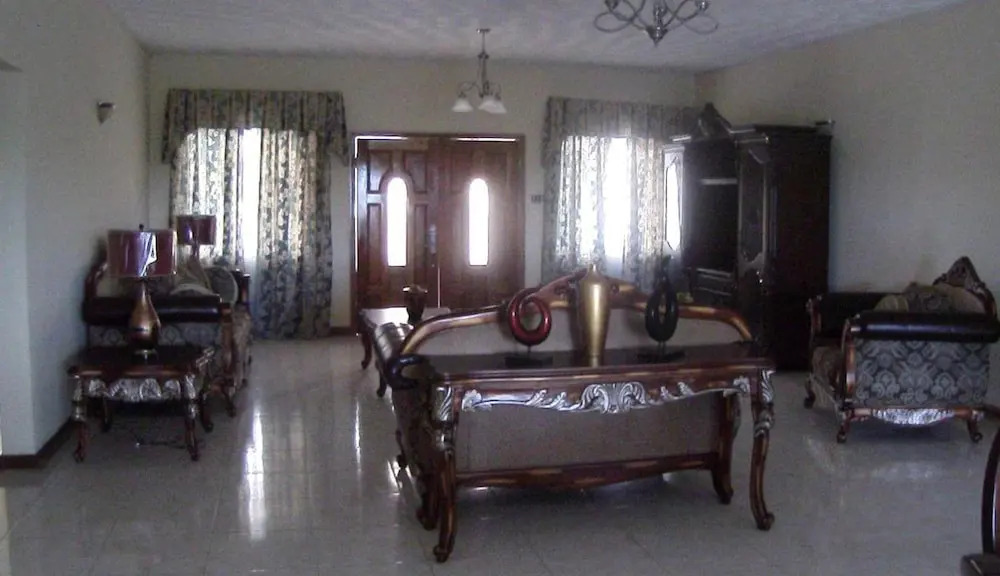 Fay's Bed and Breakfast