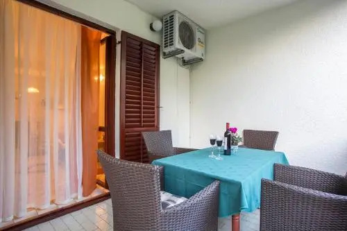 Apartment Puh 327