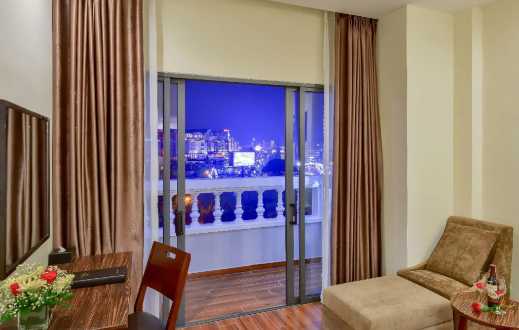 Khách sạn Park Hotel Dalat