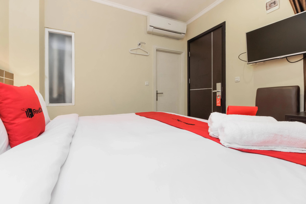 RedDoorz Plus @ Thamrin
