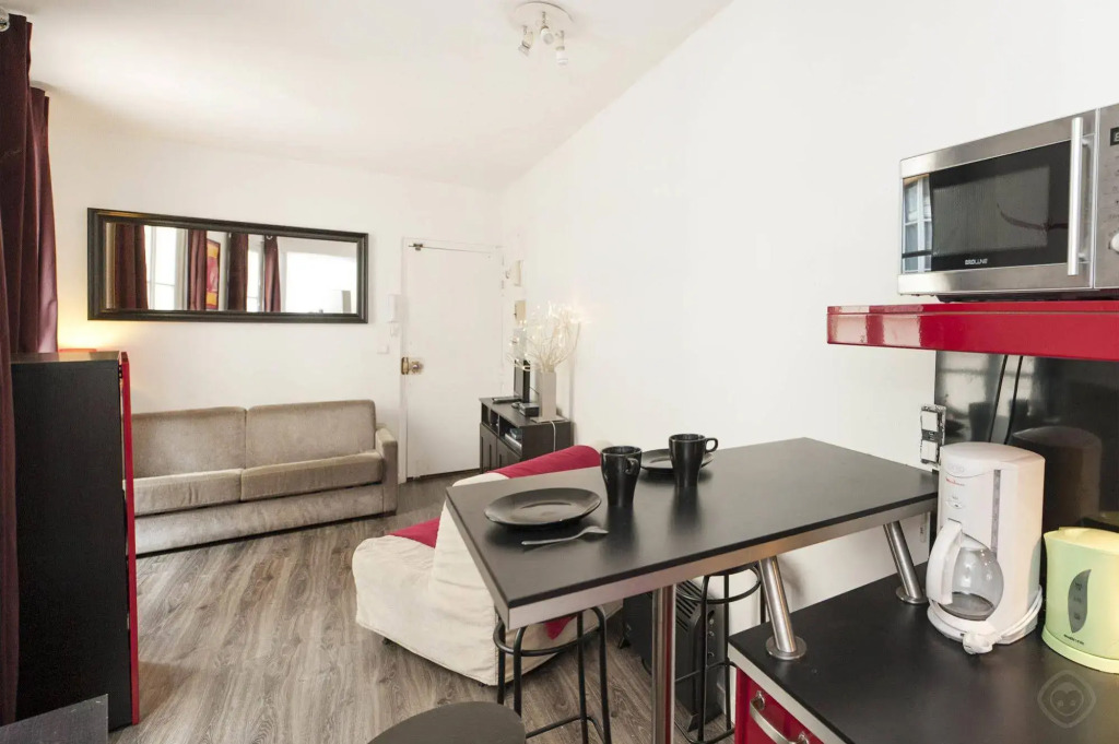BP Apartments - Saint Michel Area