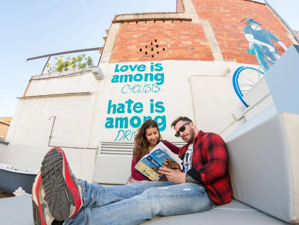 Sant Jordi Hostels Gracia