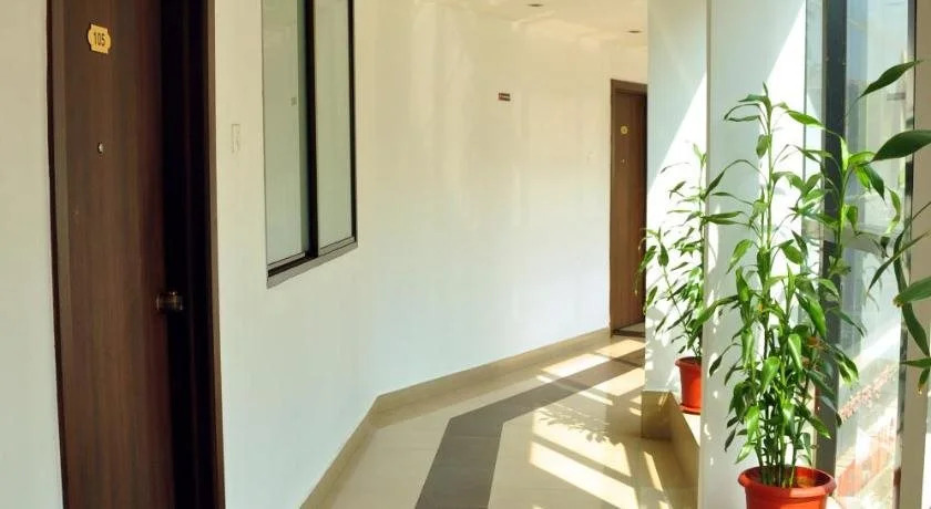 Hotel Mayur Residency