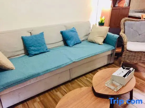 Qingyuan Shanshuitan Apartment