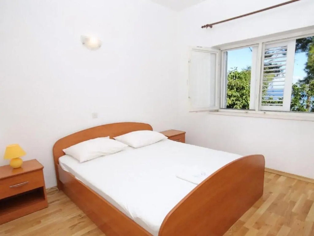 Apartments Rud - 15 m from sea