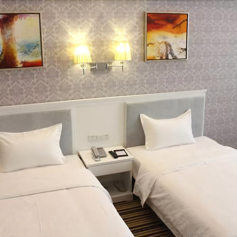 Only Hotel