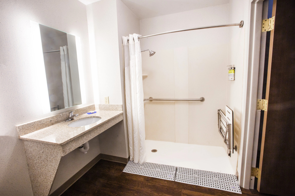 Holiday Inn Express & Suites Bethlehem Airport-Allentown Area