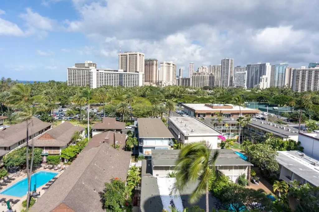 Regency on Beachwalk Waikiki by OUTRIGGER