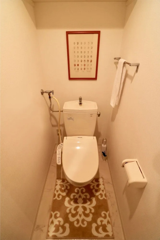 Laurel 610 Room101