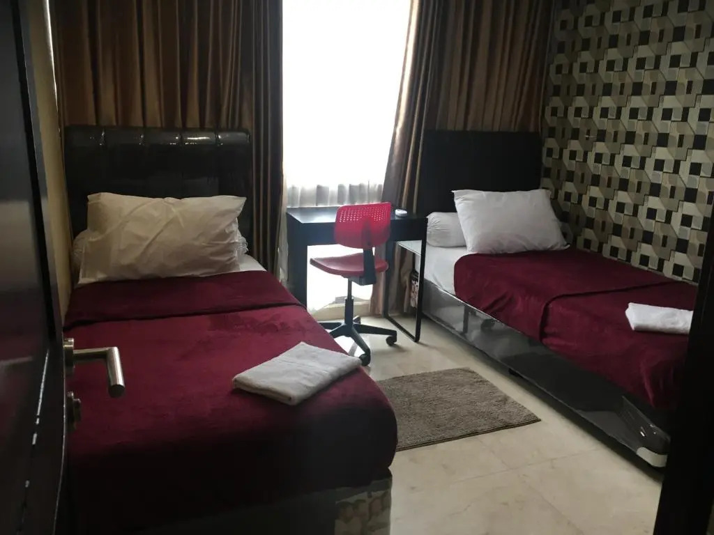 Luxury 2 BR Suite at The Grove-Masterpiece, Epicentrum