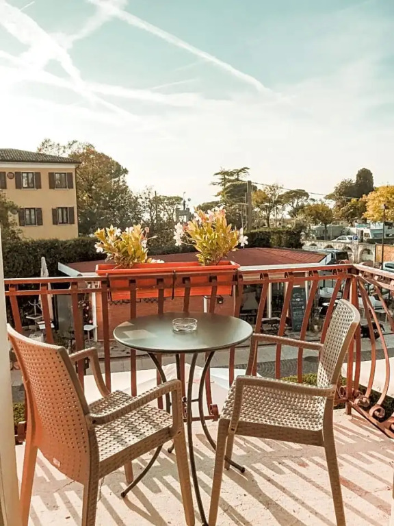 Hotel Benacus
