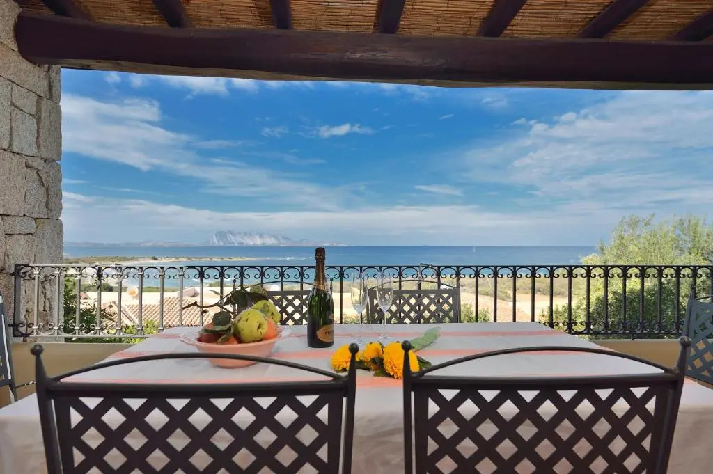 Villa Isuledda Beach