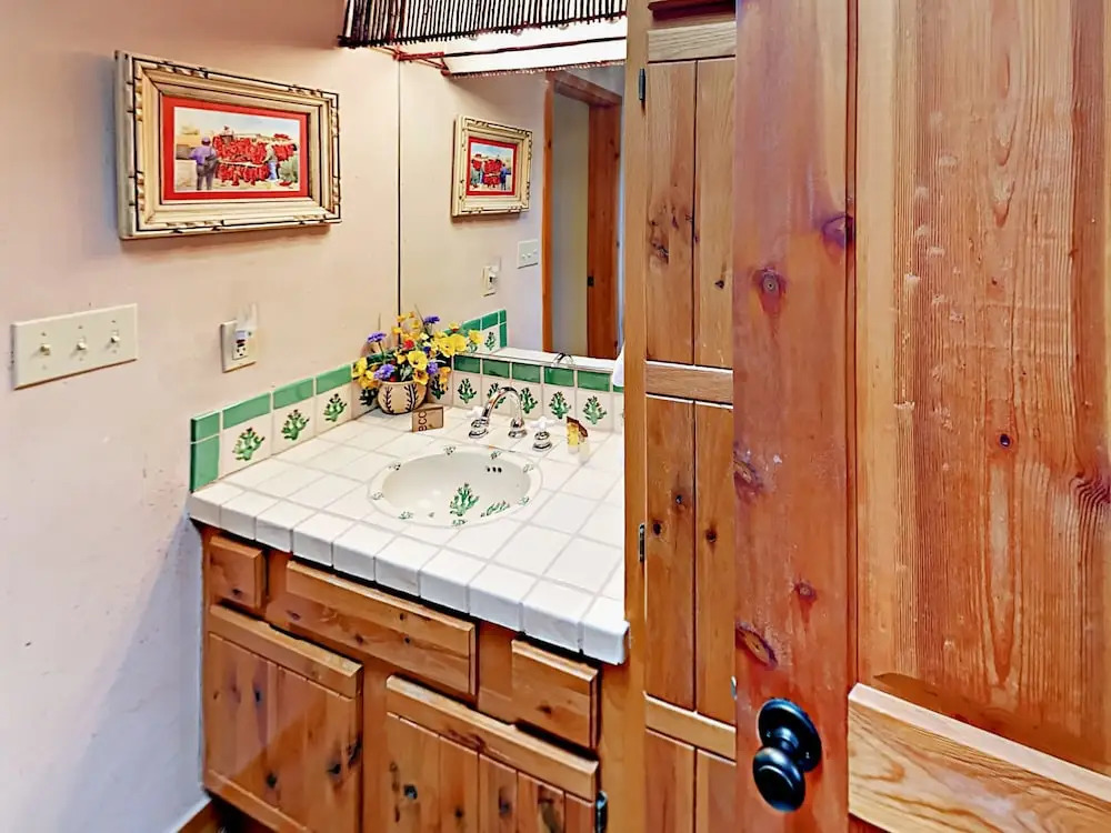 311 Theodora Place Home 2 Bedrooms 2 Bathrooms Home