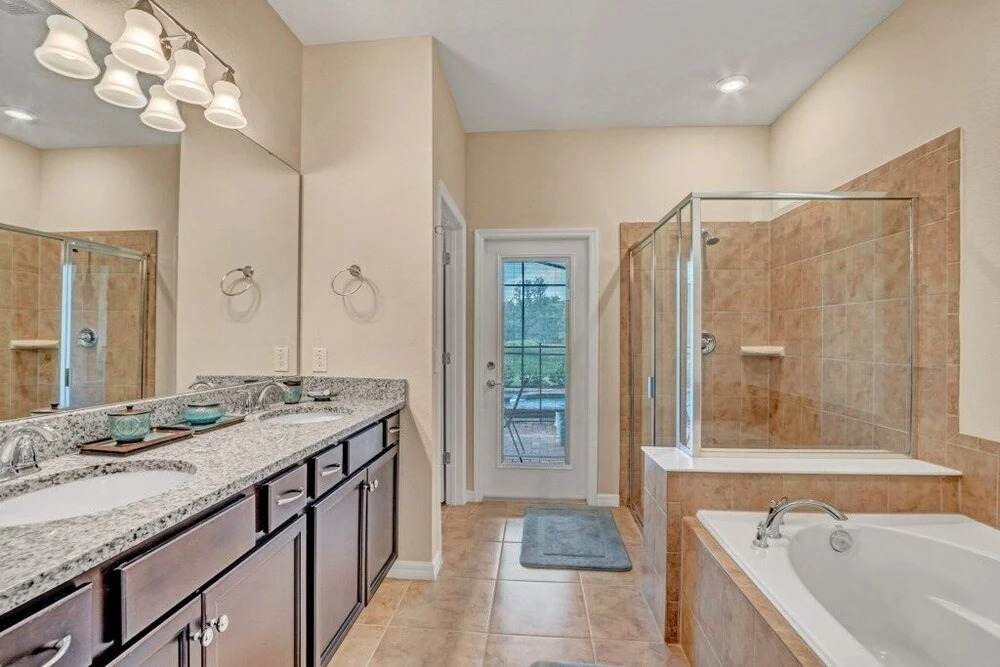 Amazing 7 Bedroom Solterra New Resort Home 7 Villa by Redawning