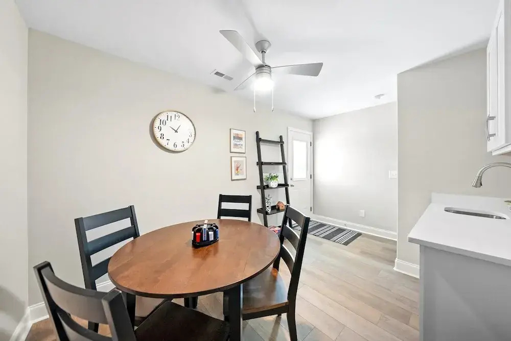 Adam's Downtown Retreat w/ Rooftop Access