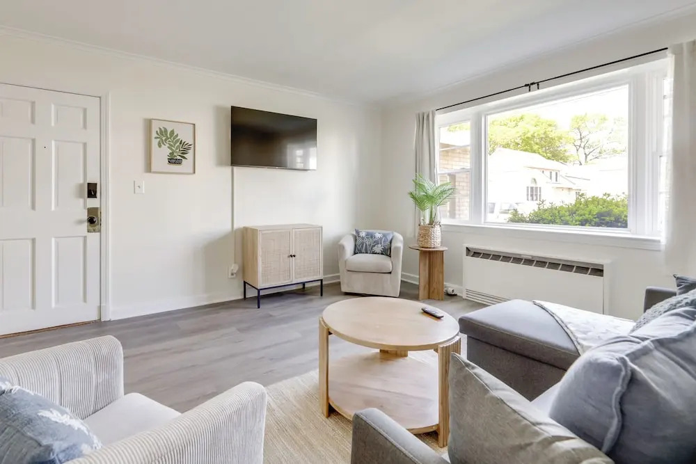 Walk to Parks & Marina! Waterfront Cambridge Condo