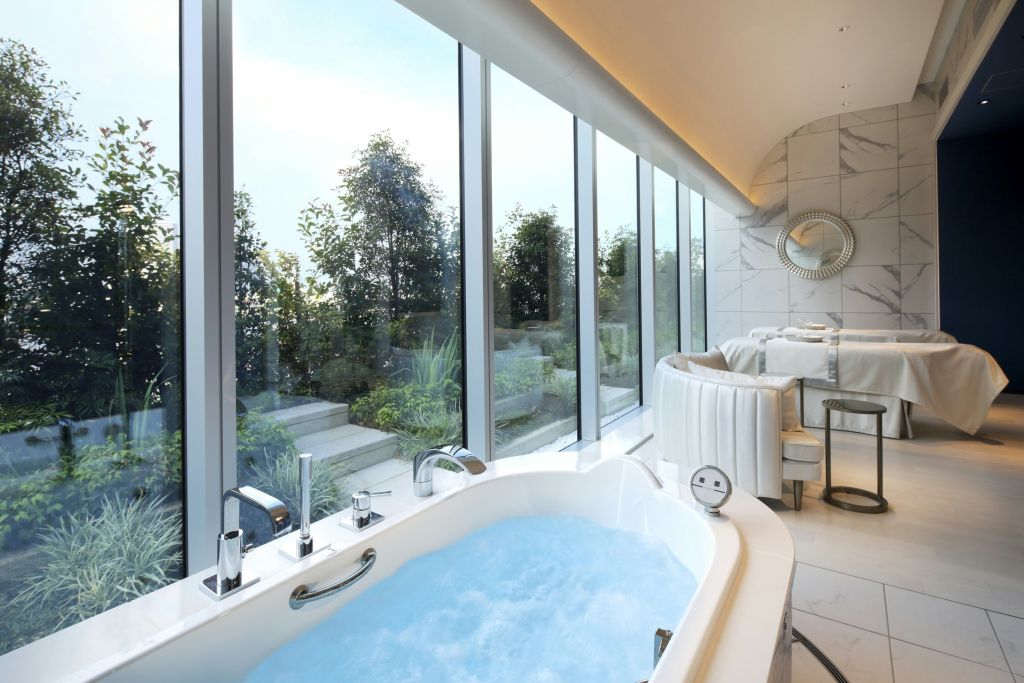 The Kahala Hotel & Resort Yokohama