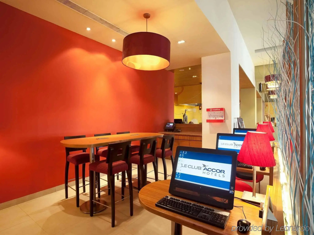 ibis Gurgaon Golf Course Road Hotel