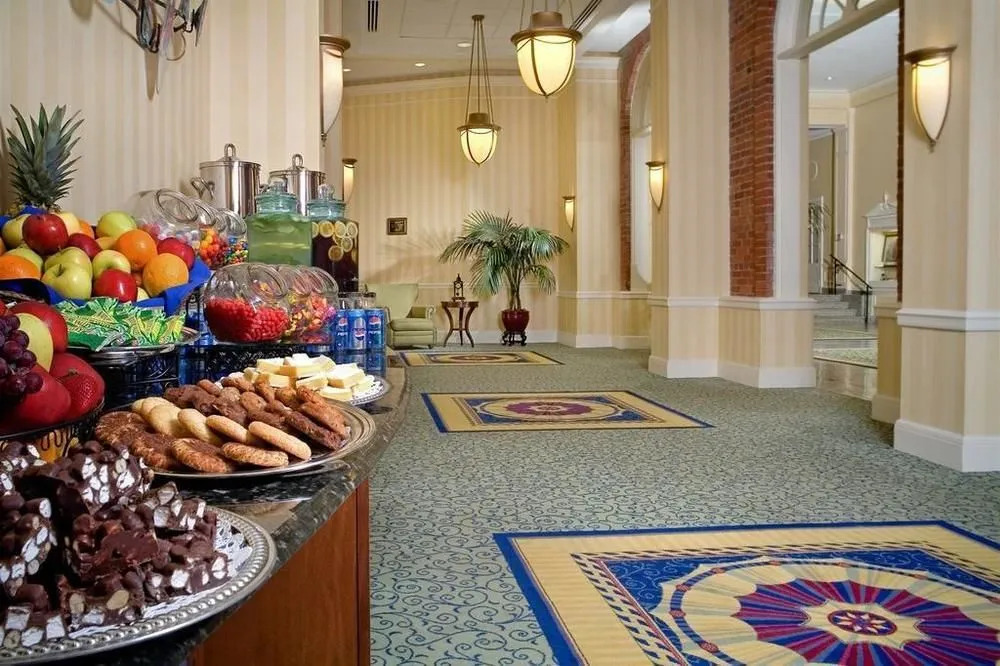 Stonewall Jackson Hotel Cc