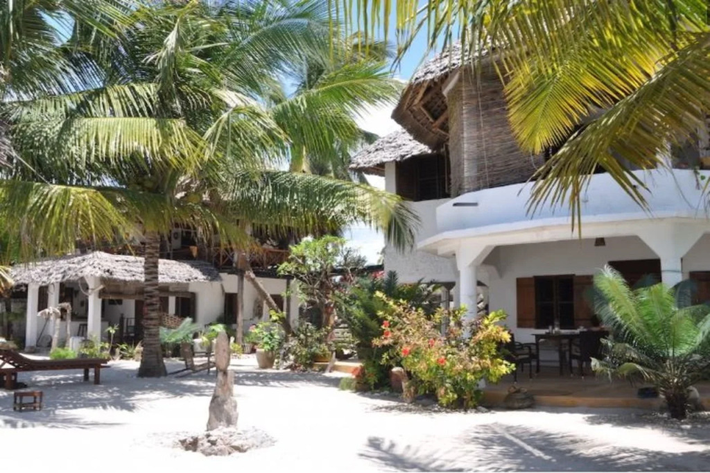 Mango Beach House