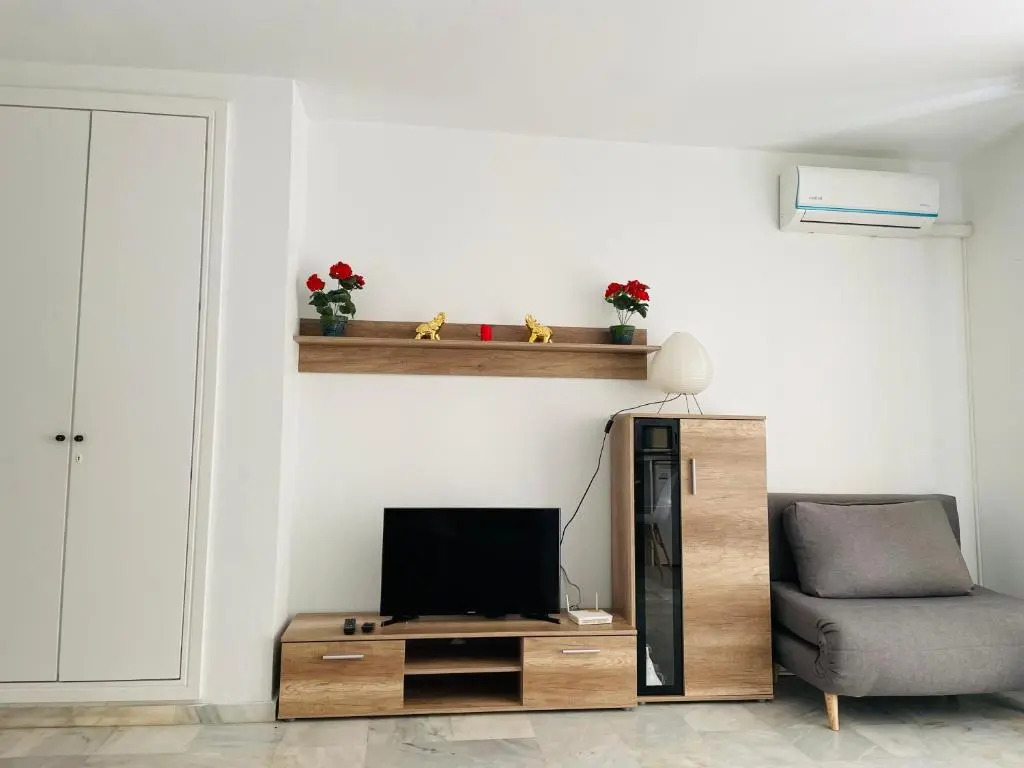 Studio apartment Vicente Blasco Ibáñez, 127