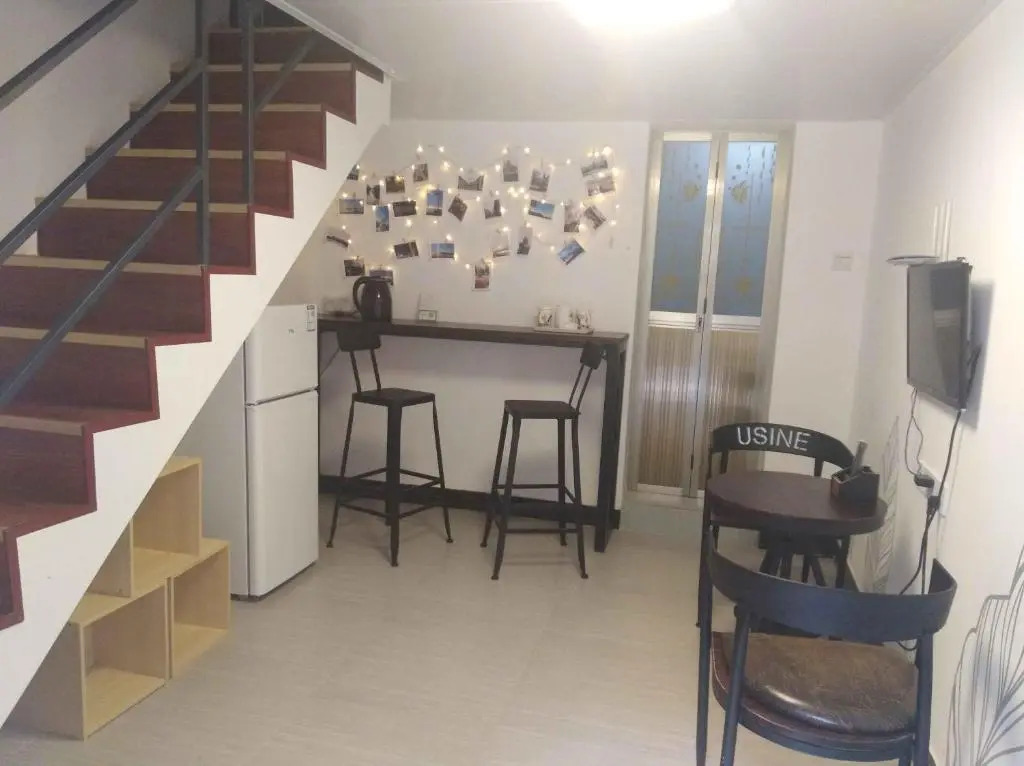 Lin Jiang Apartment