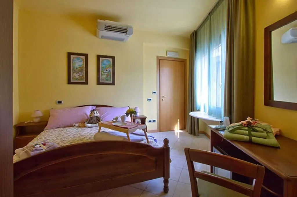 Pergola Rooms