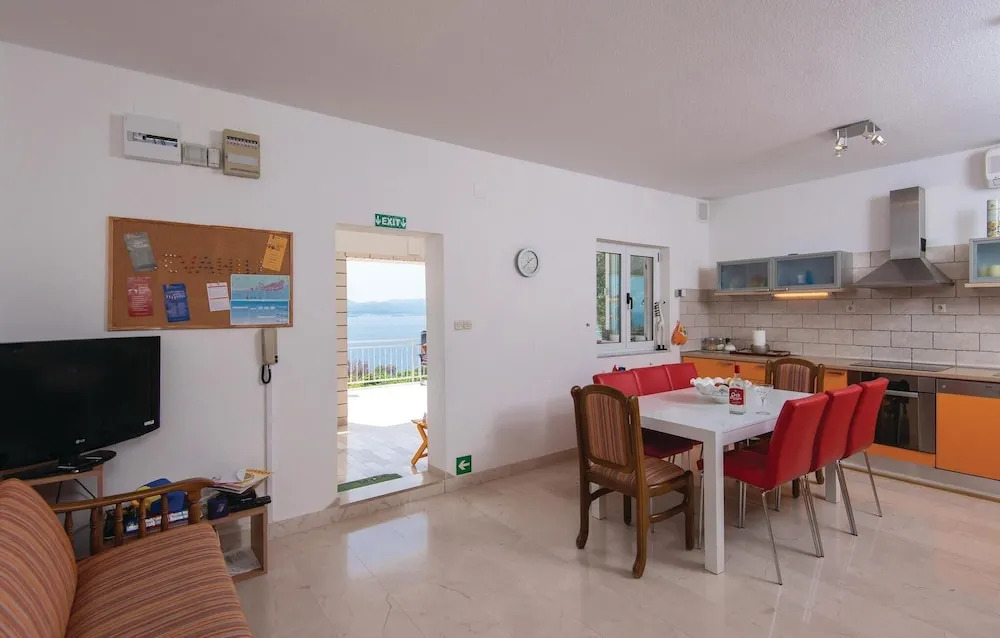 Gorgeous Home In Orebic