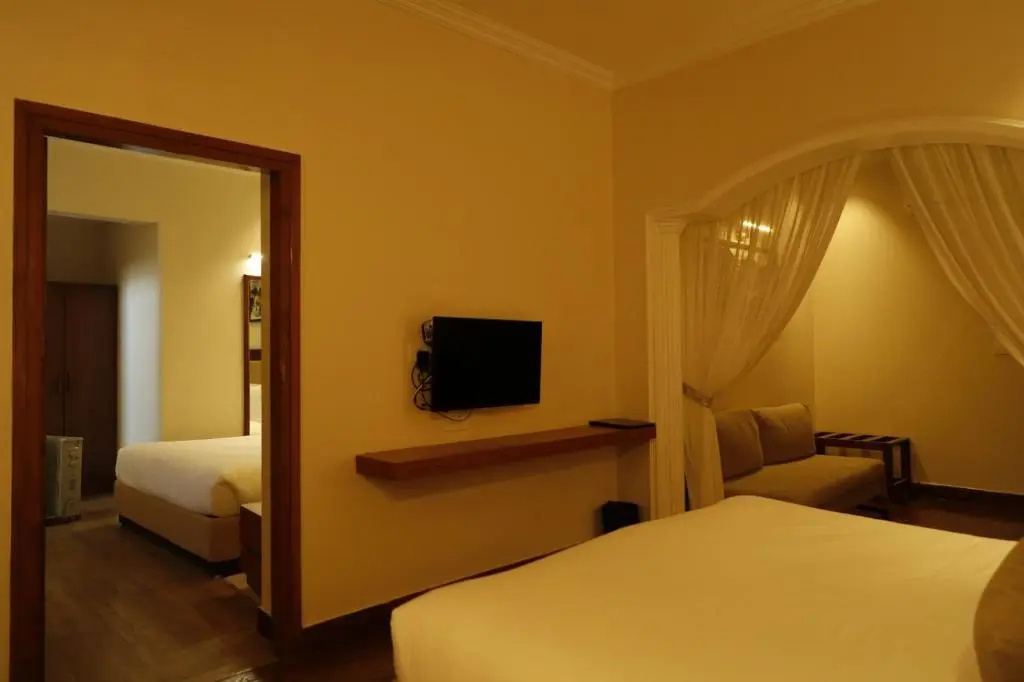 Shimla Golf Resorts