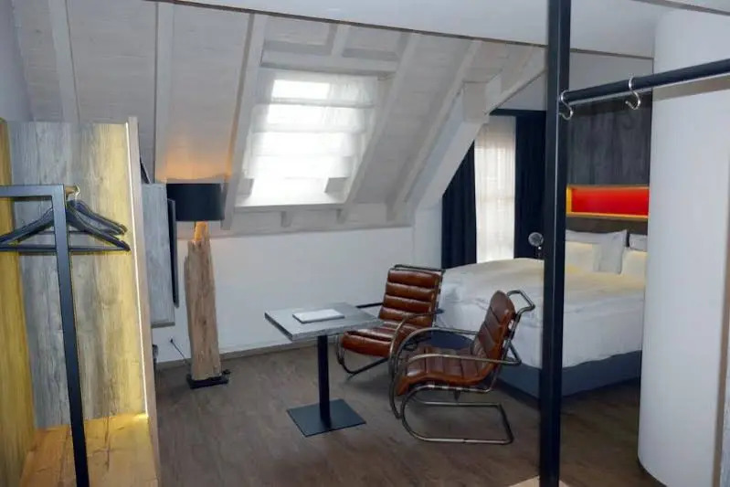 Boutiquehotel Thessoni Classic Zürich-Regensdorf & Residence Thessoni Home 350m distance to mainbuilding