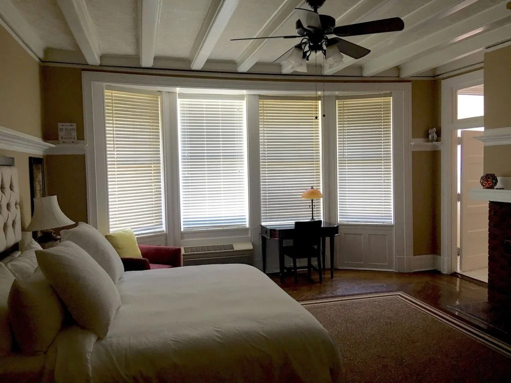 NOLA Grand Canal Hotel