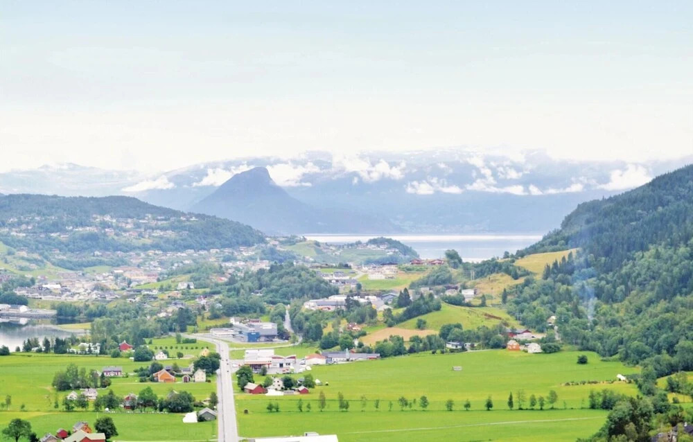 Awesome Apartment in Norheimsund With Wifi